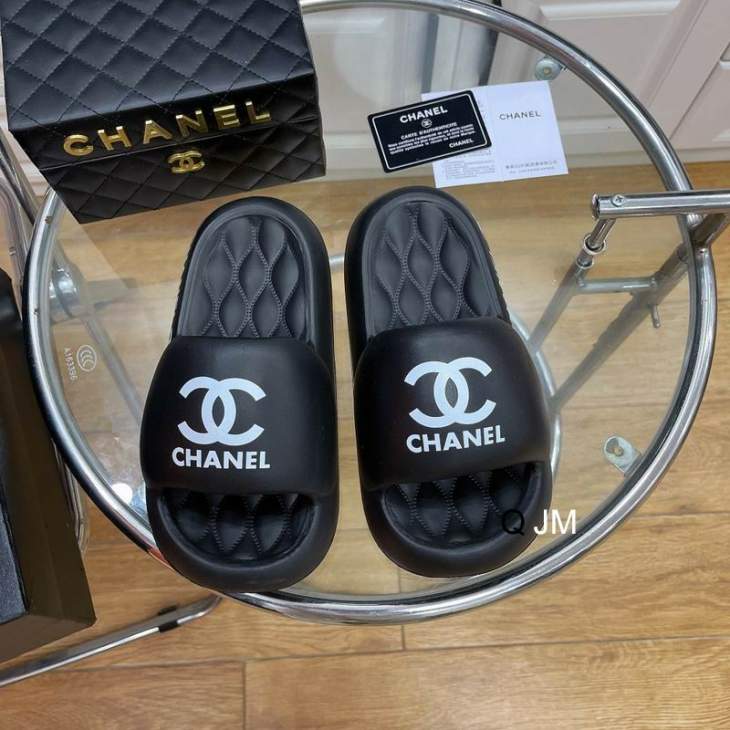 Picture of Chanel Slippers _SKUChanelsz35-40JM05083193